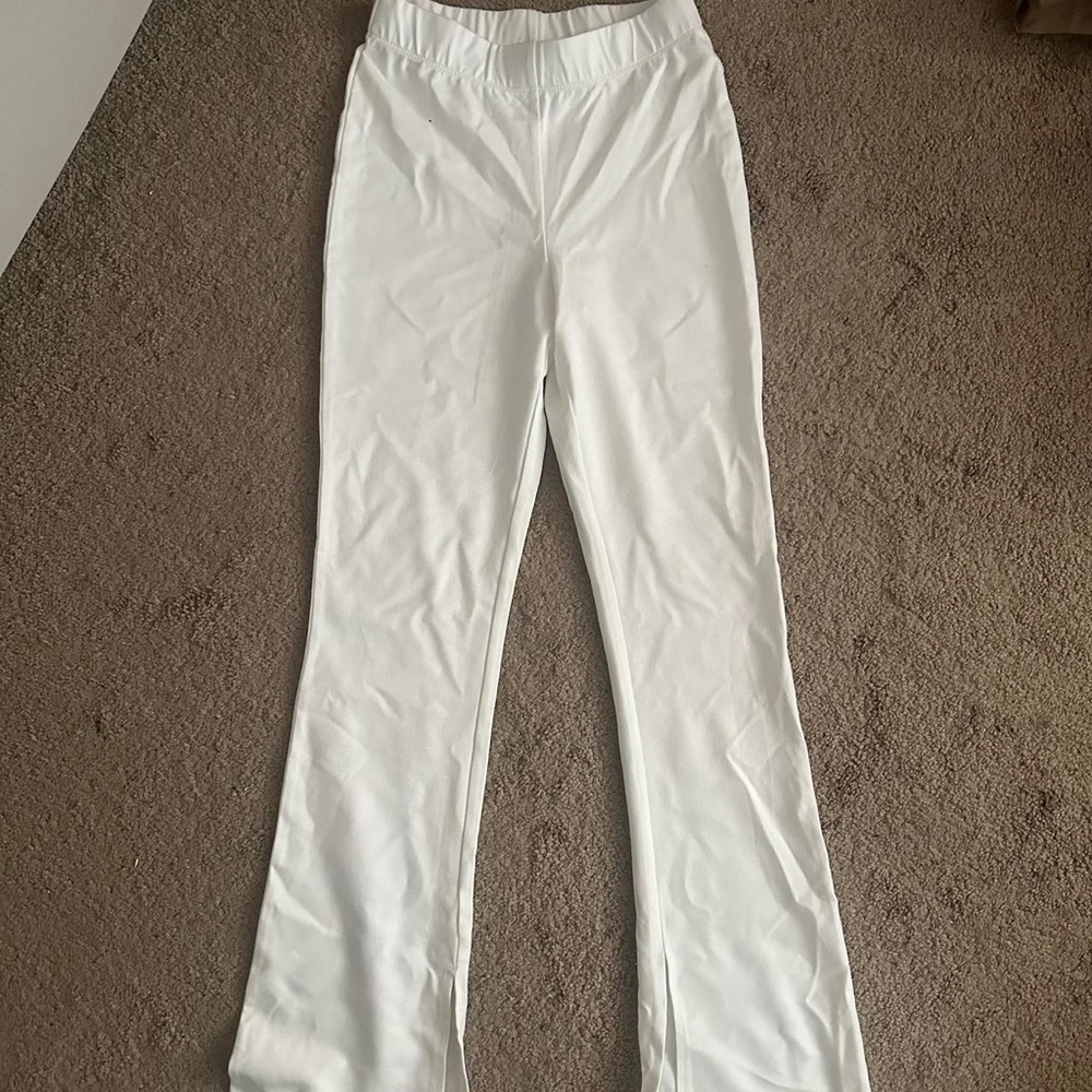 Forever 21 white flare legging
